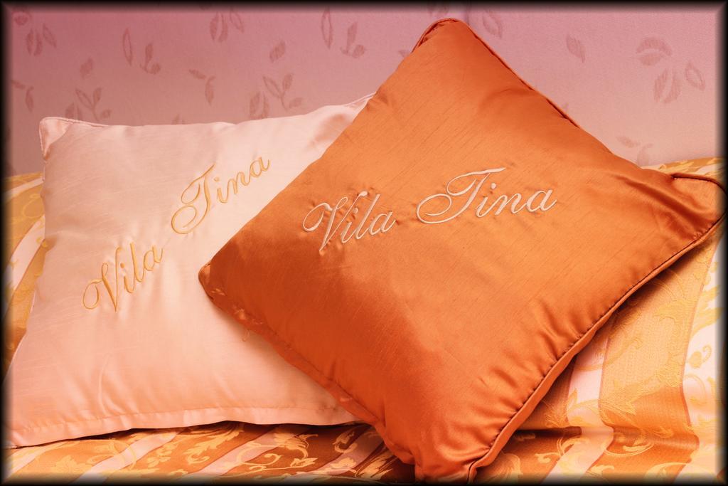 Hotel Vila Tina Zagreb Bagian luar foto
