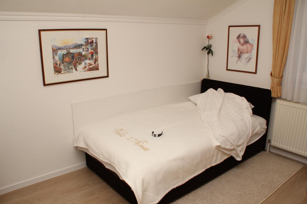 Hotel Vila Tina Zagreb Bagian luar foto