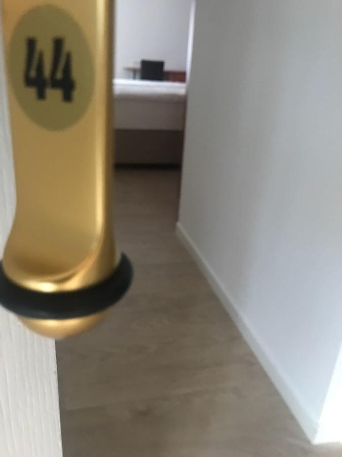Hotel Vila Tina Zagreb Bagian luar foto