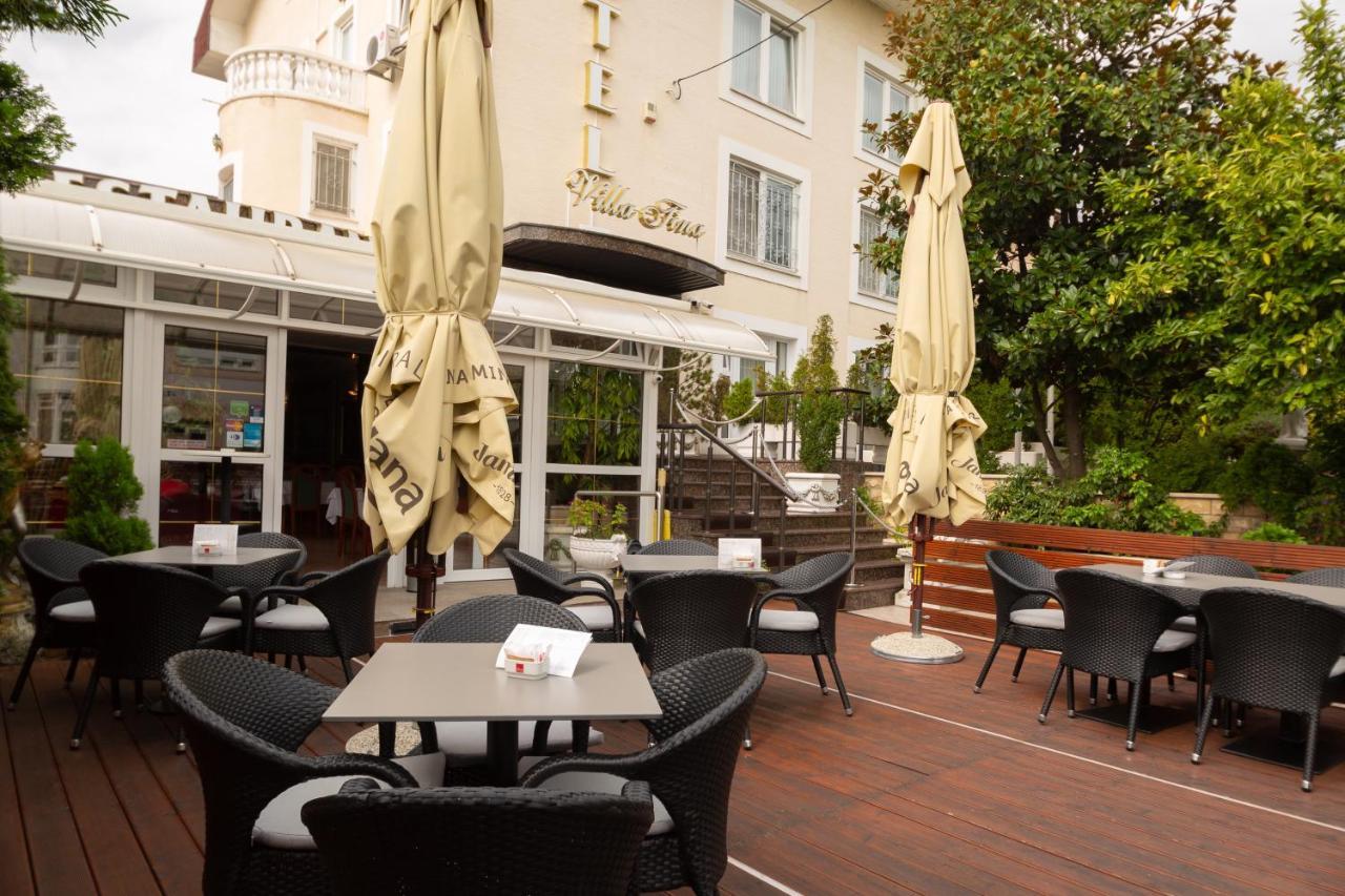 Hotel Vila Tina Zagreb Bagian luar foto