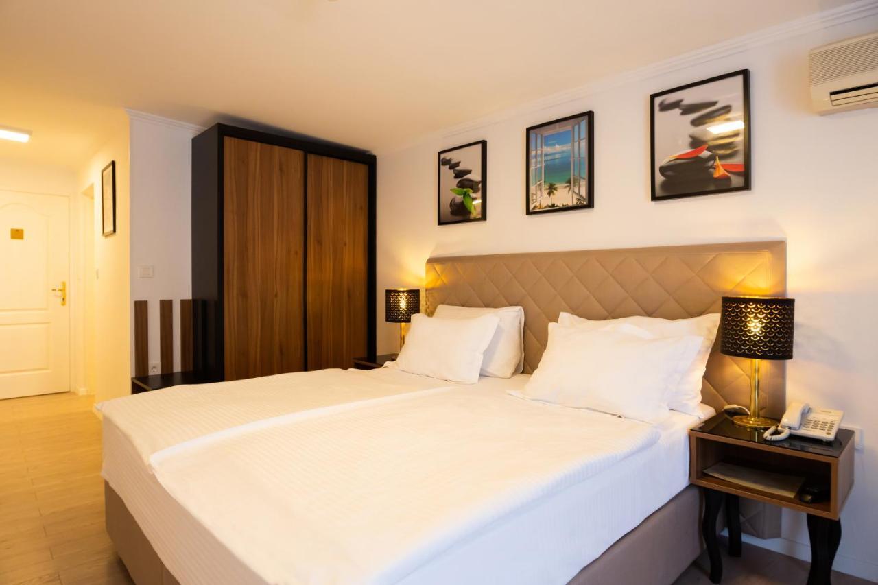 Hotel Vila Tina Zagreb Bagian luar foto